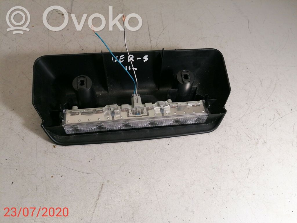 Toyota Verso-S Third/center stoplight 