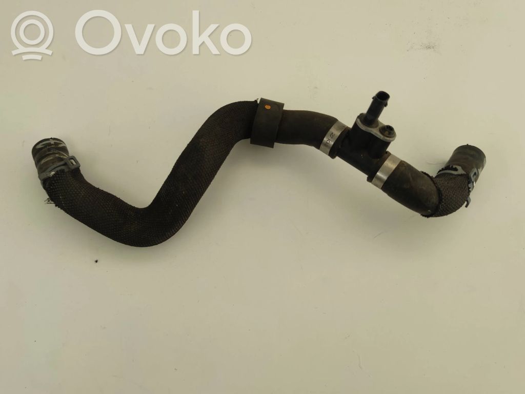 Audi e-tron Engine coolant pipe/hose 