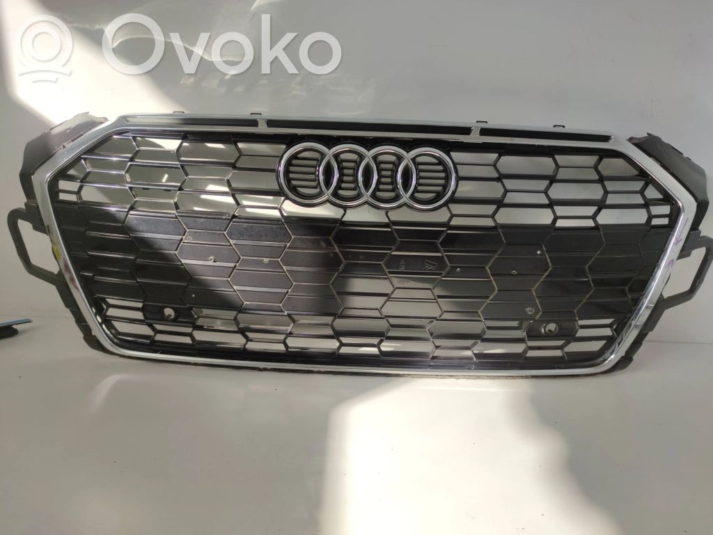 Audi A5 Front bumper upper radiator grill 