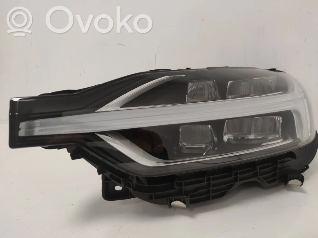 Volvo XC60 Phare frontale 