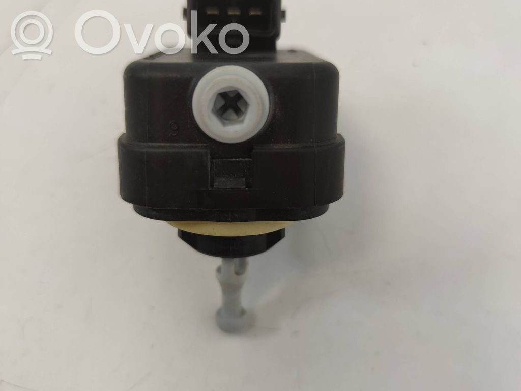 Nissan Note (E12) Headlight level adjustment motor 
