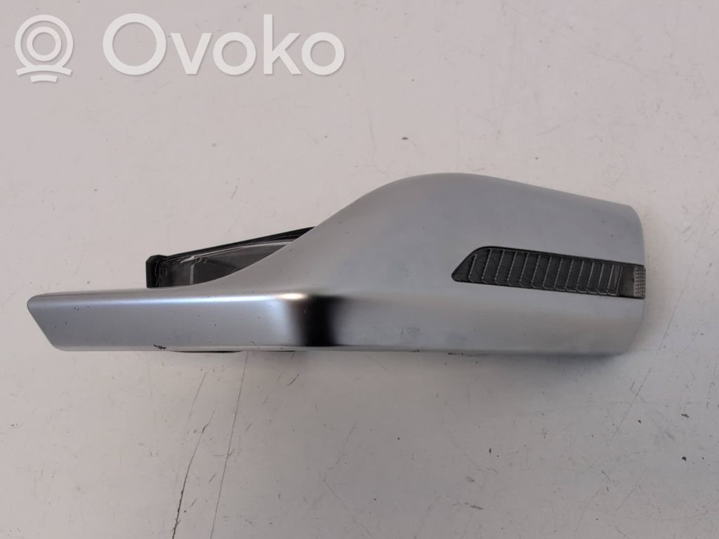 Spoguļa daļas   4KE949127