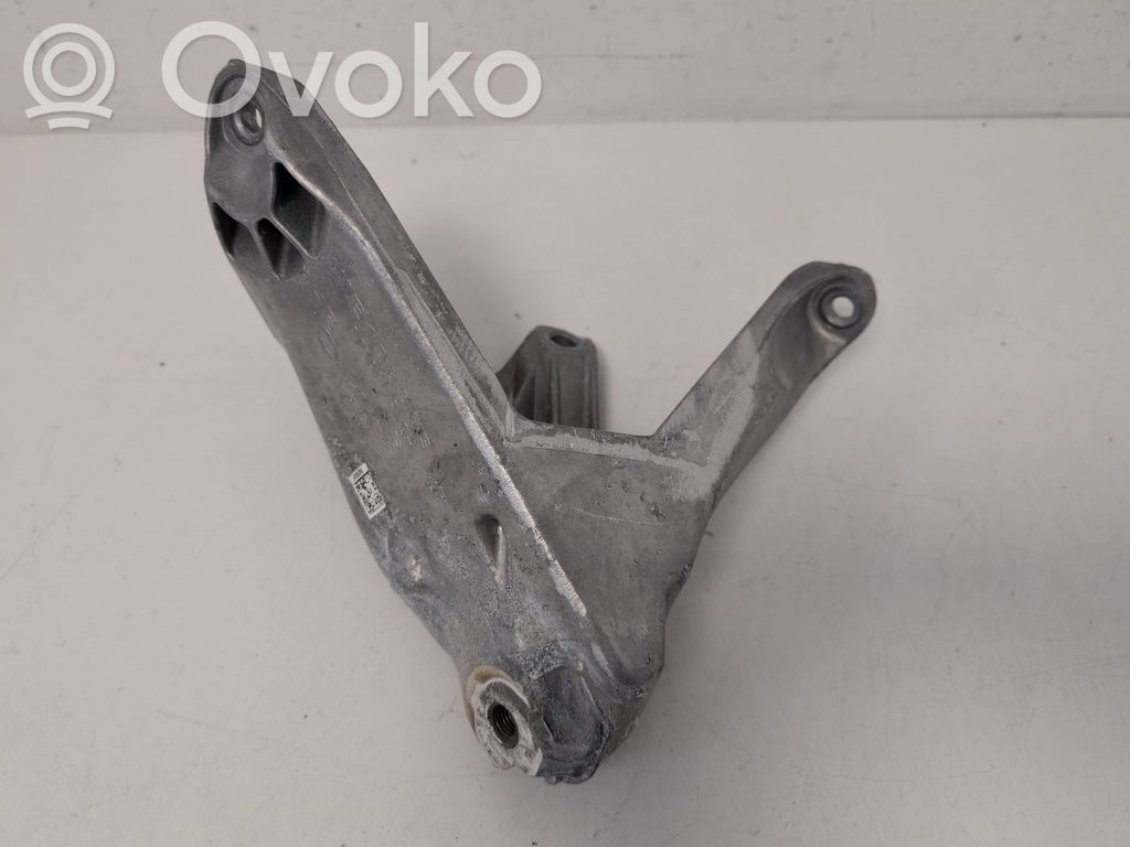Audi e-tron Engine mounting bracket 