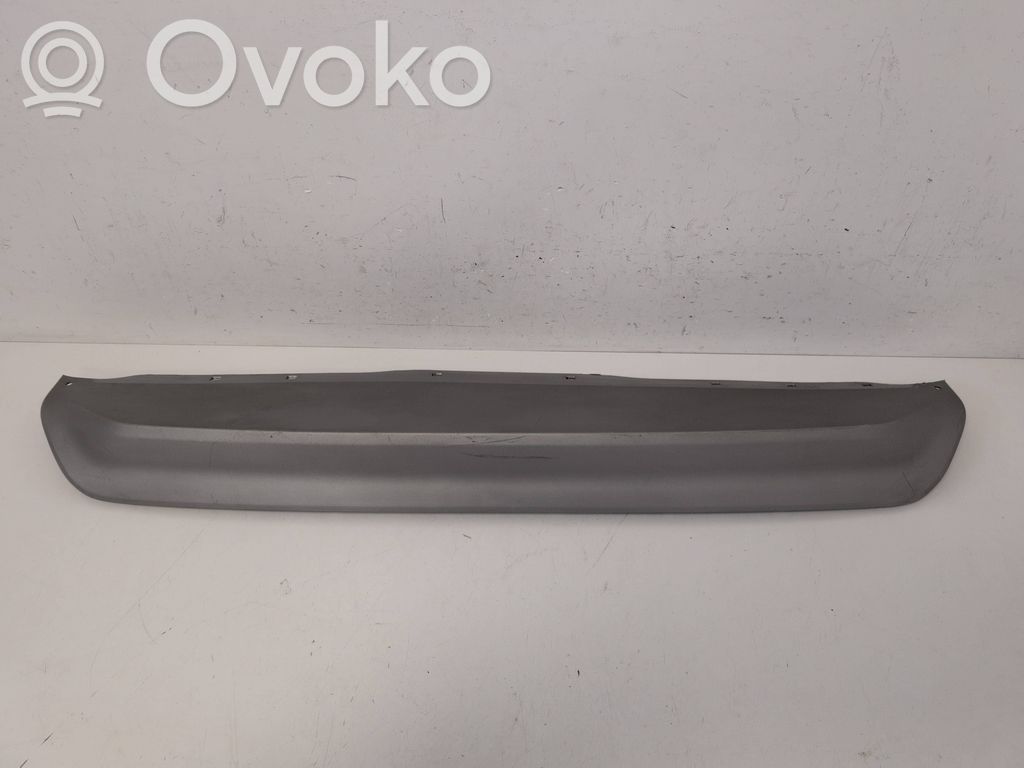 BMW X1 F48 F49 Dekoratīvās aizmugurē bampera ulikas 