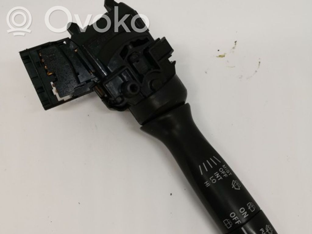 Toyota Yaris Schalter Hebel Scheibenwischer 