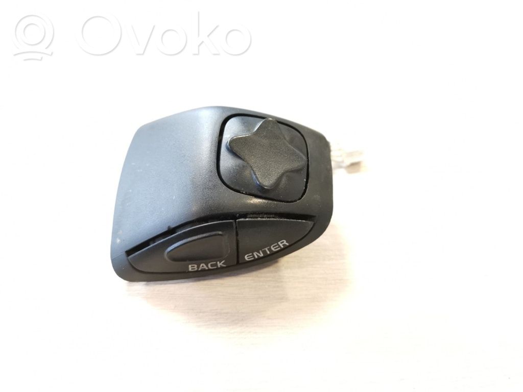 Volvo XC70 Steering wheel adjustment switch 