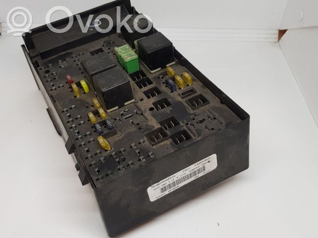 Chrysler Voyager Fuse module 