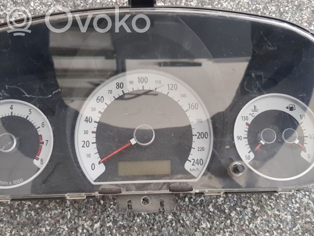 KIA Ceed Spidometrs (instrumentu panelī) 