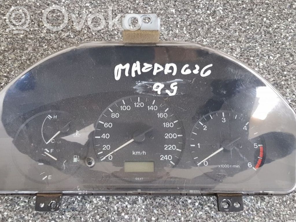 Speedometer (instrument cluster)