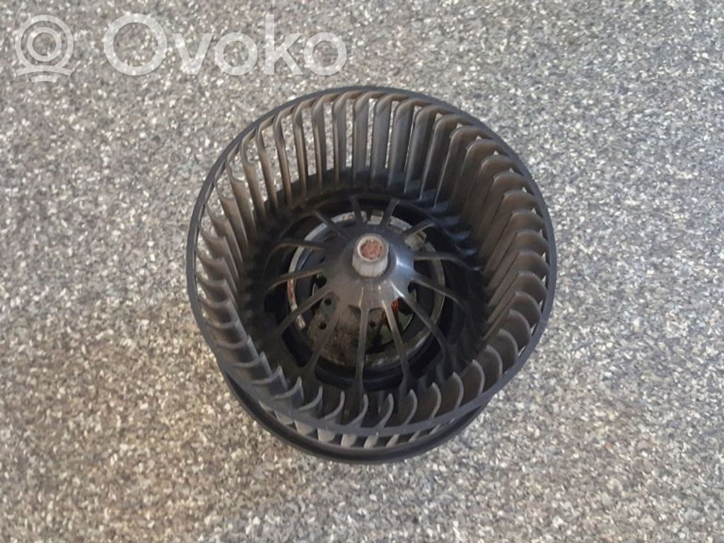 Ford Focus Mazā radiatora ventilators 