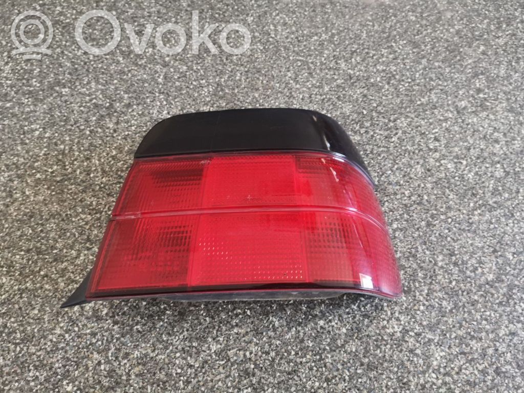 BMW 3 E36 Galinis žibintas kėbule 