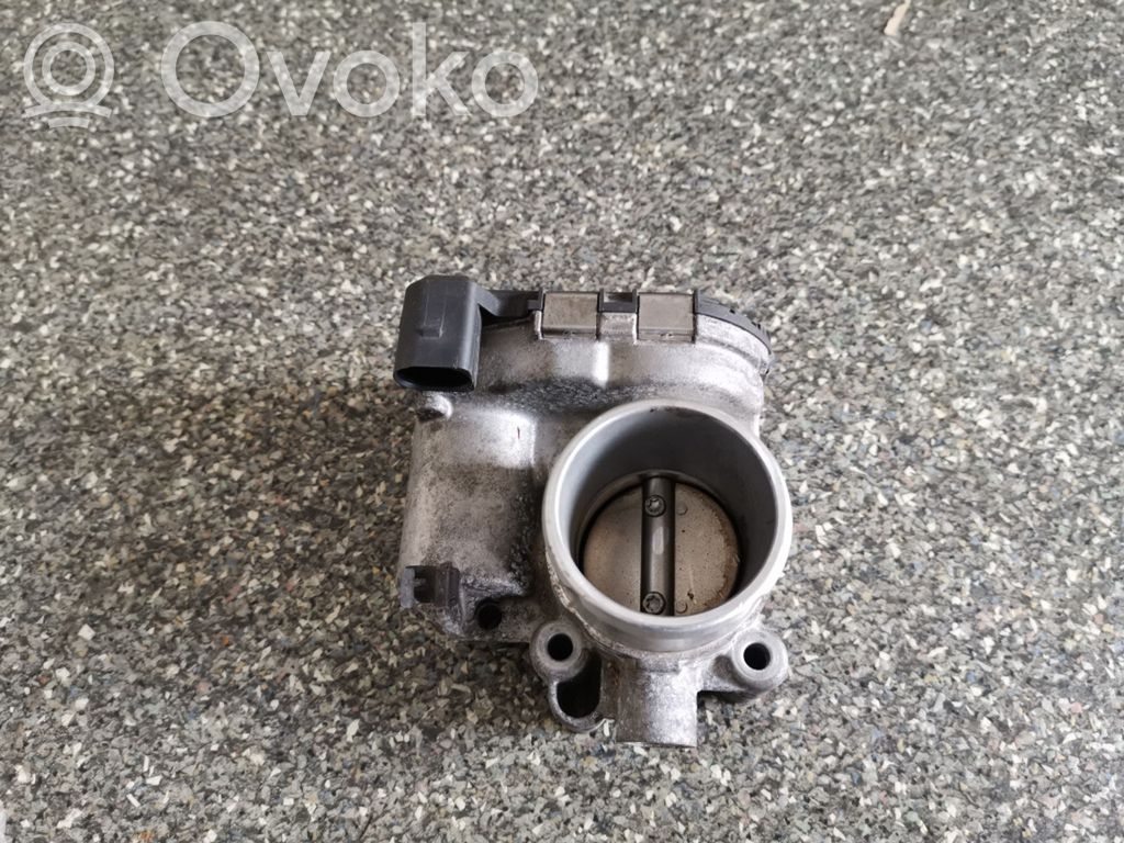 Ford Fiesta Droselinė sklendė 