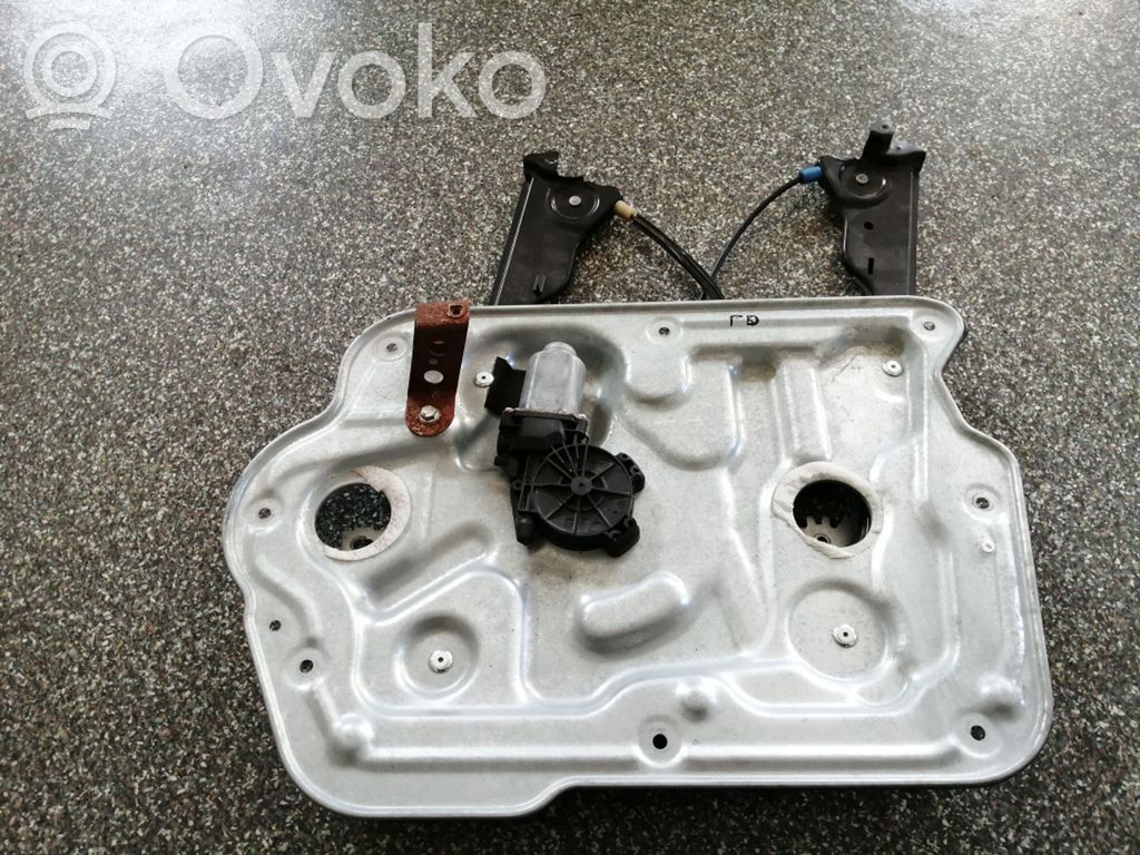Nissan Qashqai+2 Elektryczny podnośnik szyby drzwi przednich 