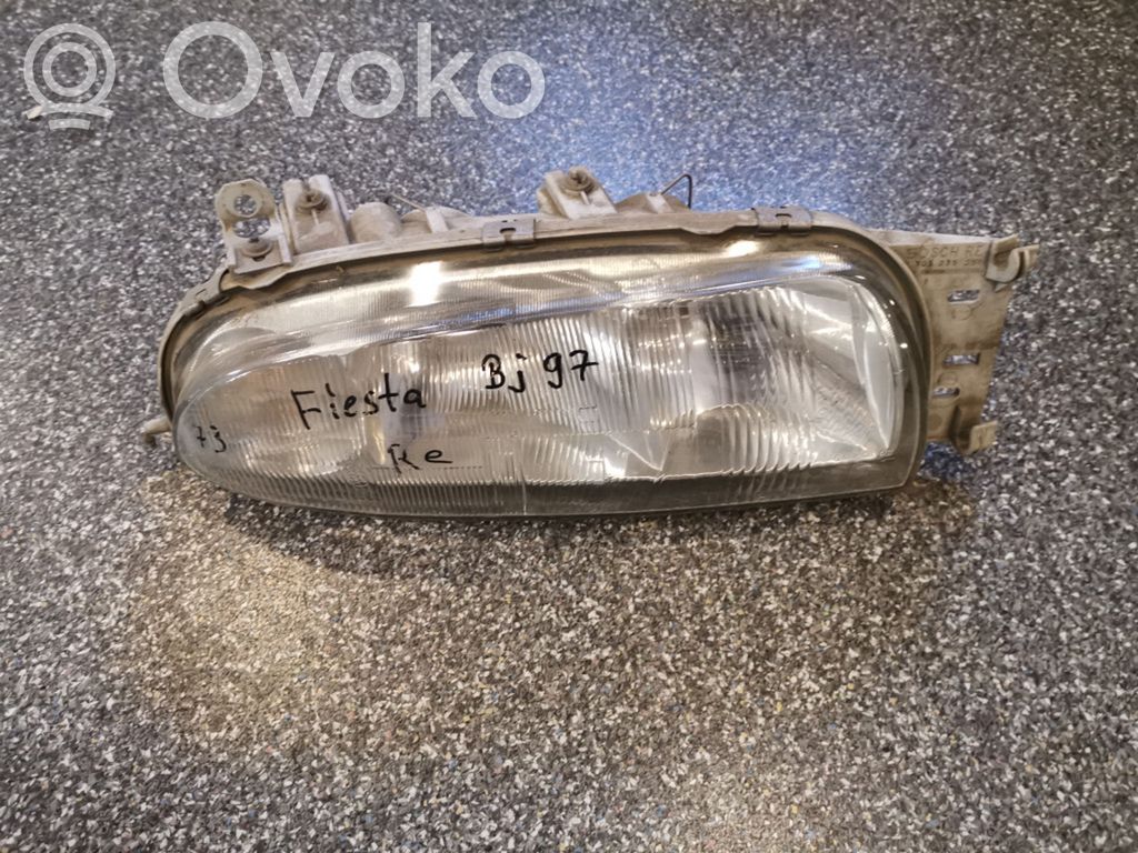 Ford Fiesta Headlight/headlamp 