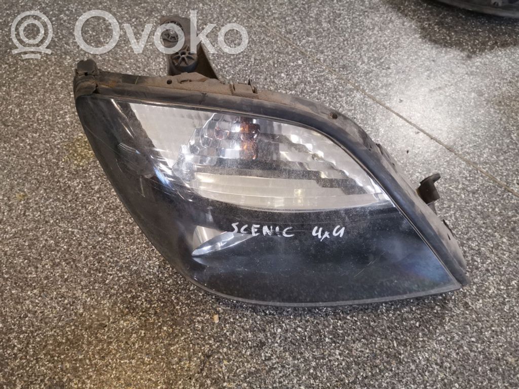 Scheinwerfer   89002383