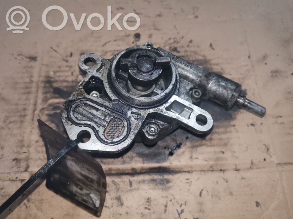 Peugeot 307 Vacuum pump 