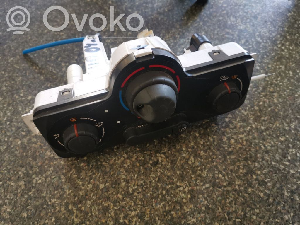Renault Clio II Climate control unit 