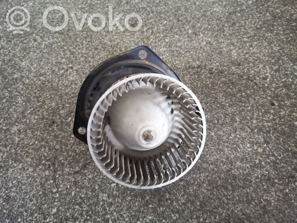 Mazā radiatora ventilators