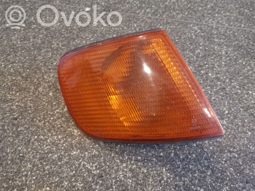 Audi A6 S6 C4 4A Frontblinker 