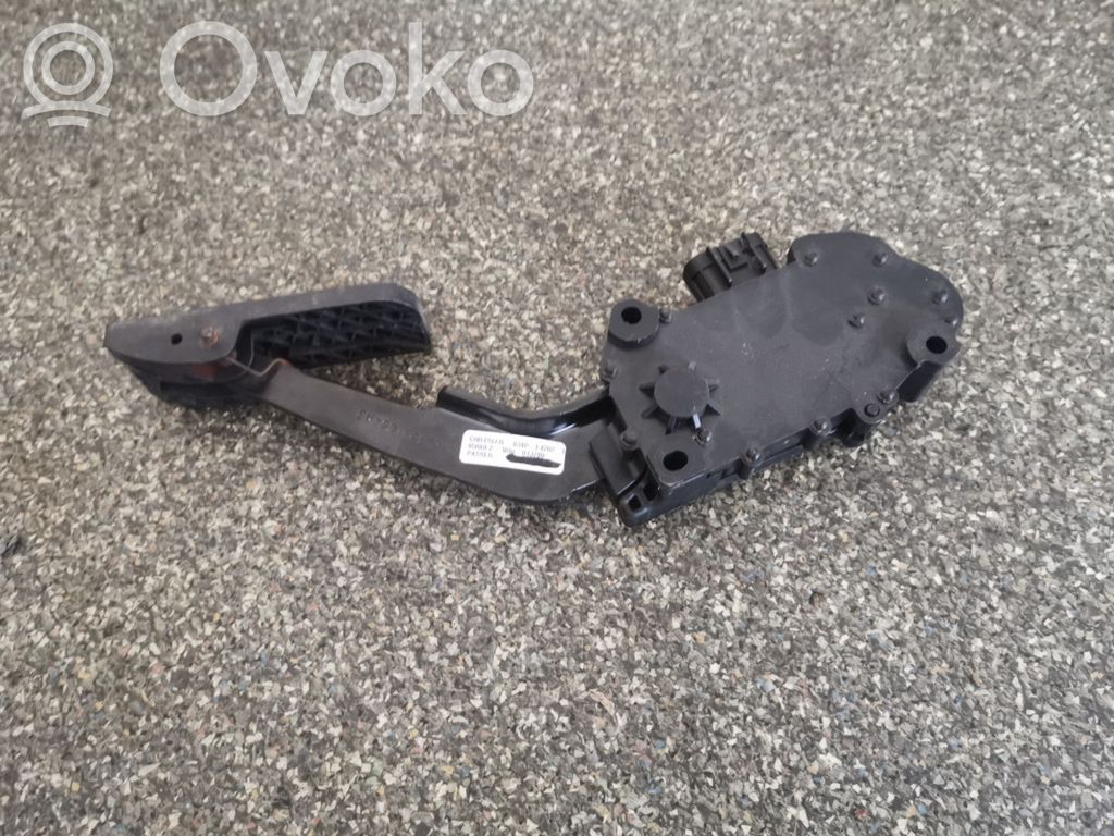 Chrysler Voyager Accelerator throttle pedal 