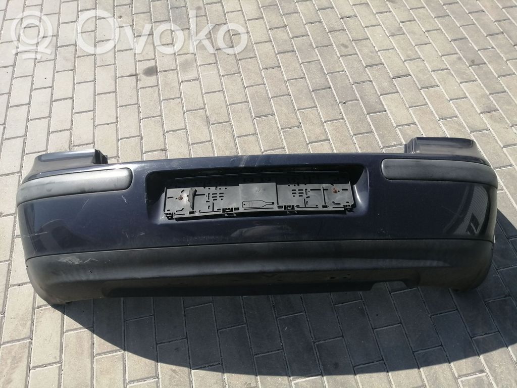 Volkswagen Golf IV Parachoques 