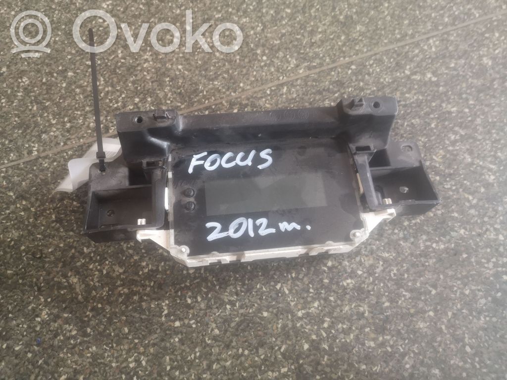 Ford Focus Screen/display/small screen 