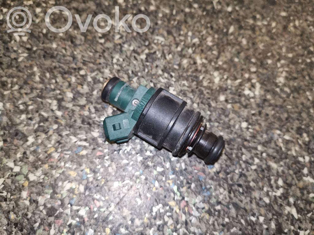 Volvo S40, V40 Purkštukų (forsunkių) komplektas 