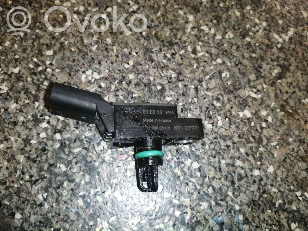 Audi A4 S4 B8 8K Luftdrucksensor 