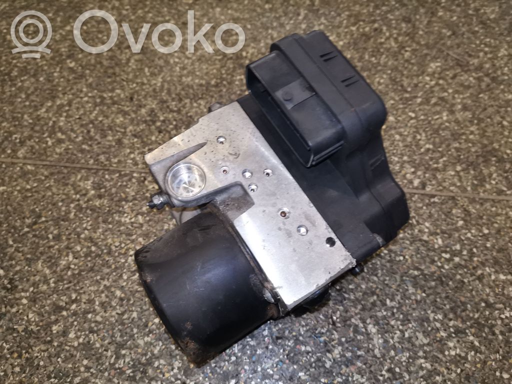 Lexus RX 300 ABS Pump 