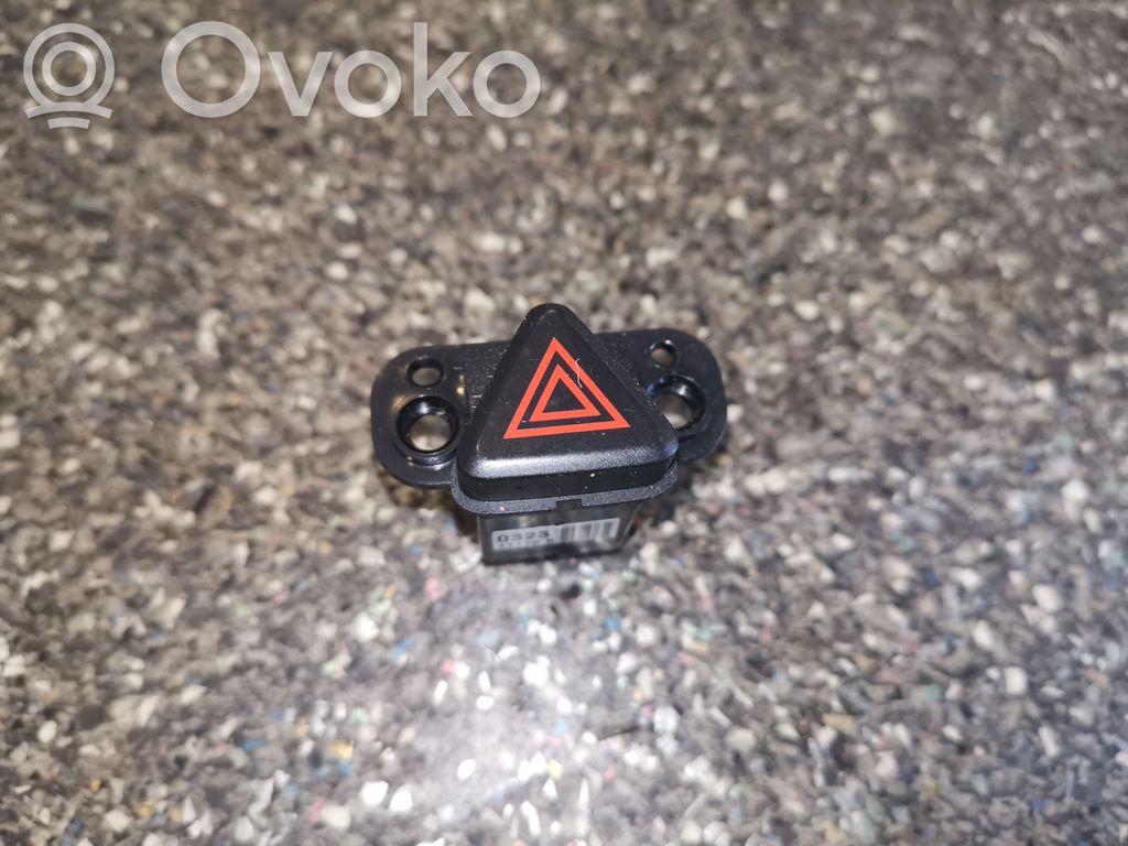 Chevrolet Orlando Hazard light switch 