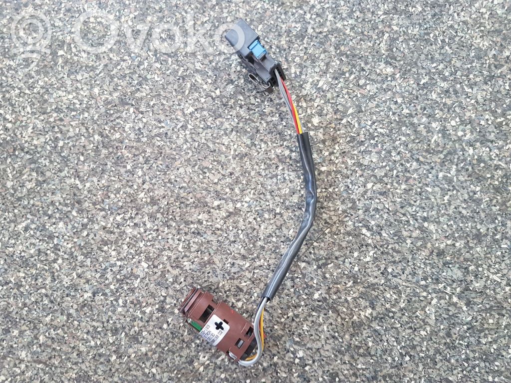 Interior temperature sensor