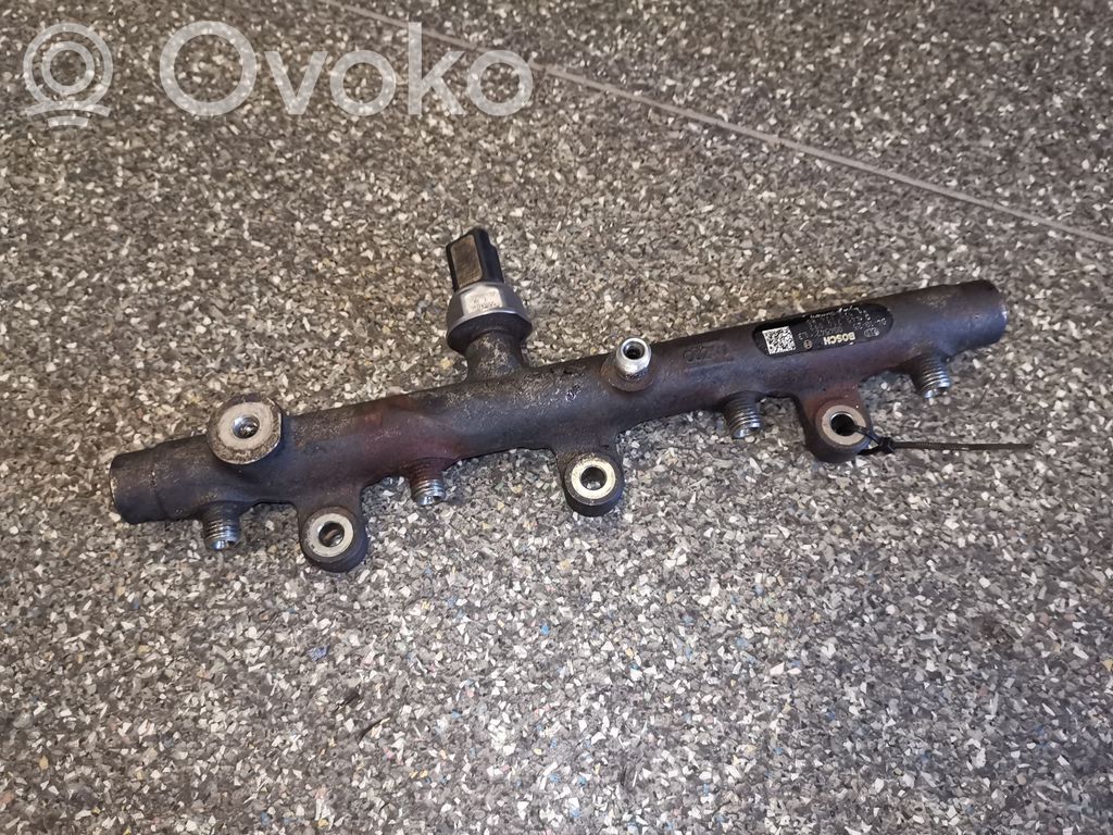 Peugeot 307 Fuel main line pipe 