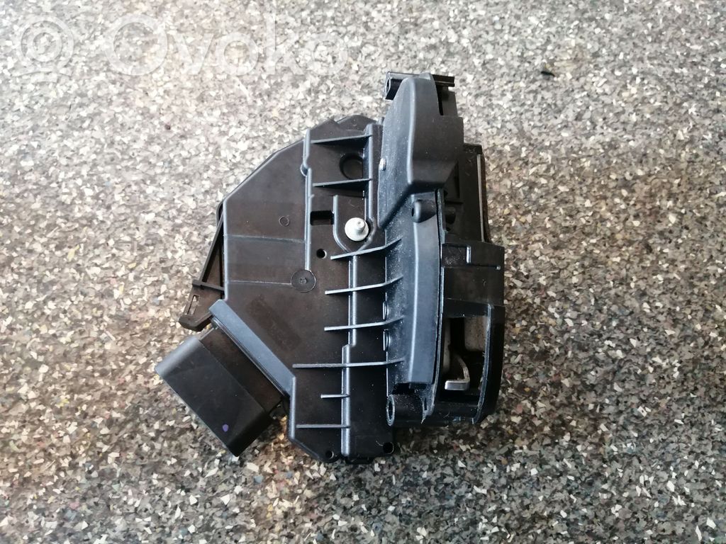 Ford Focus Front door lock 