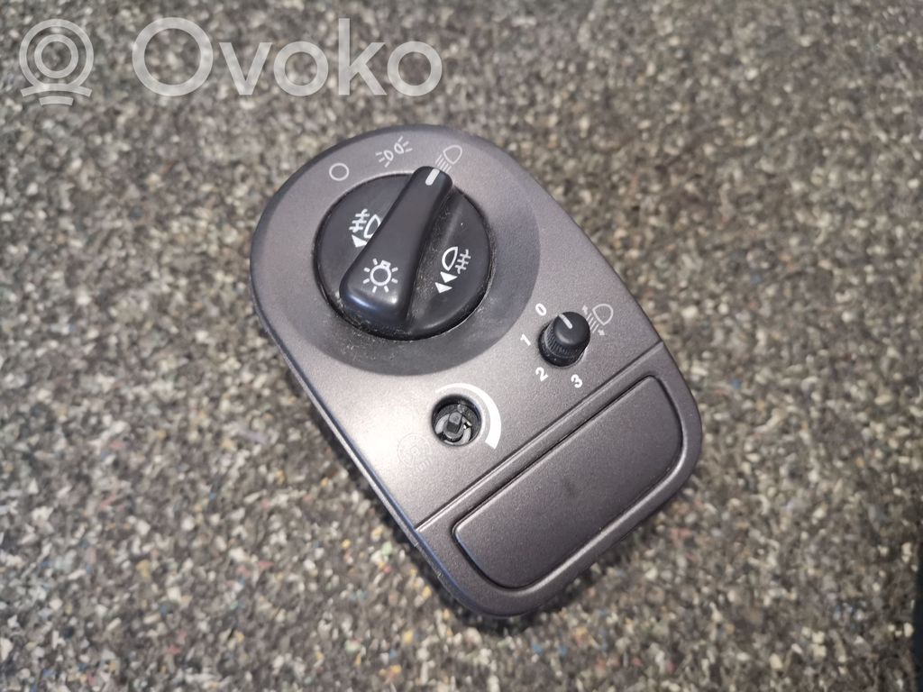 Jaguar X-Type Light switch 