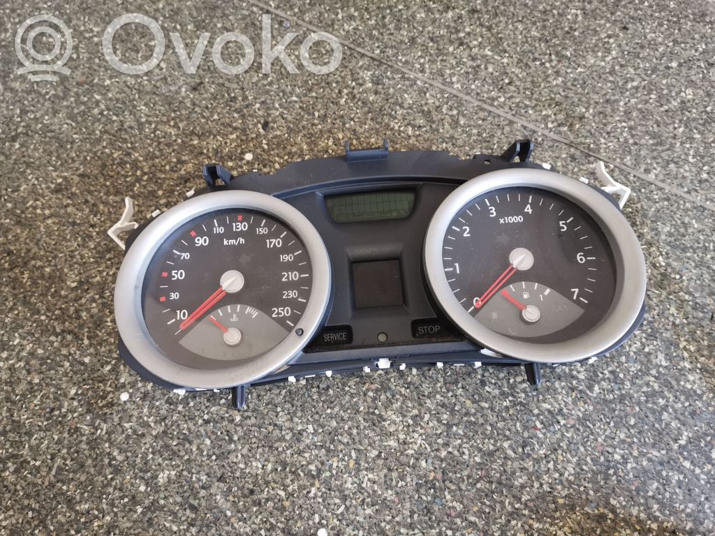Renault Megane II Speedometer (instrument cluster) 