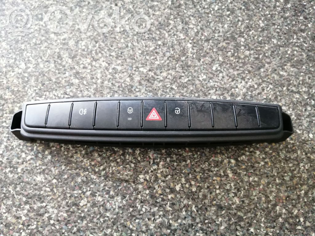 Hazard light switch   A4548202310
