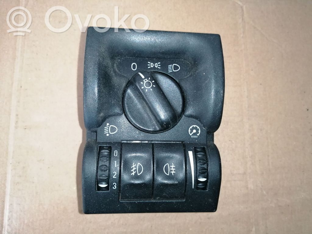 Opel Vectra B Light switch 