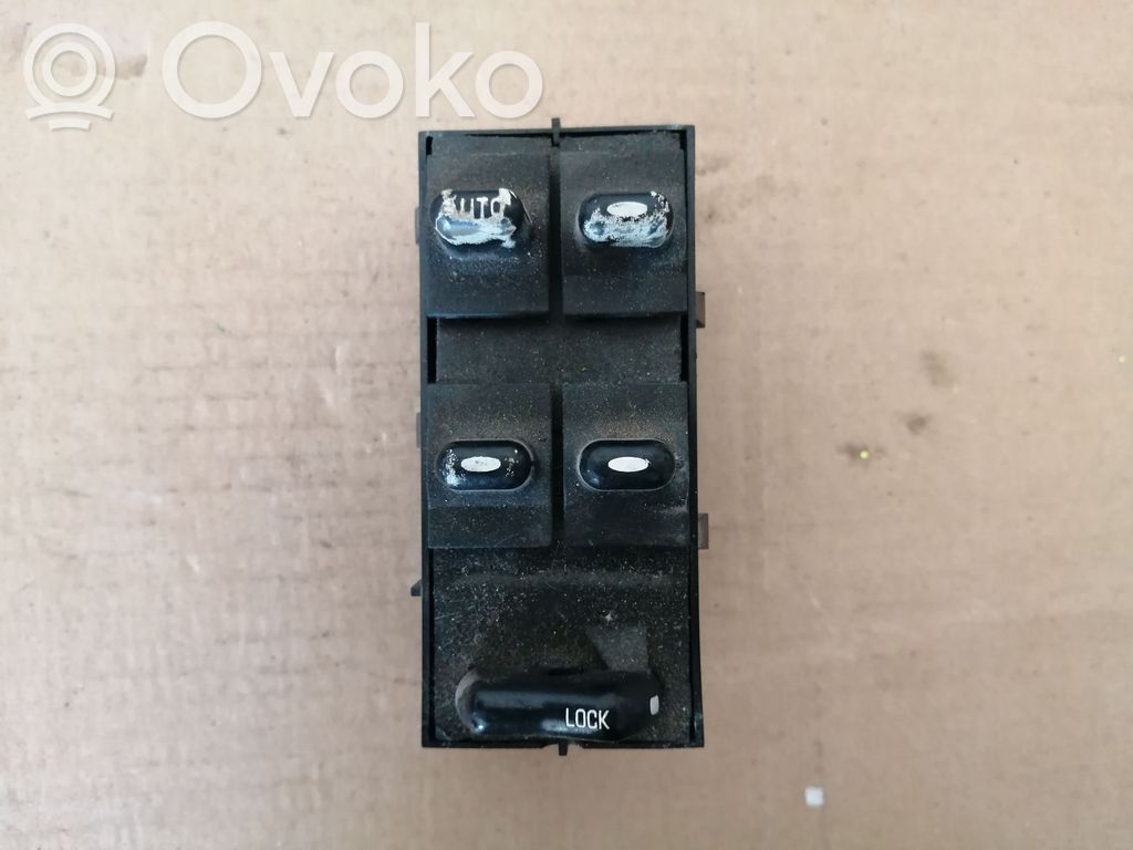Chevrolet Alero Electric window control switch 
