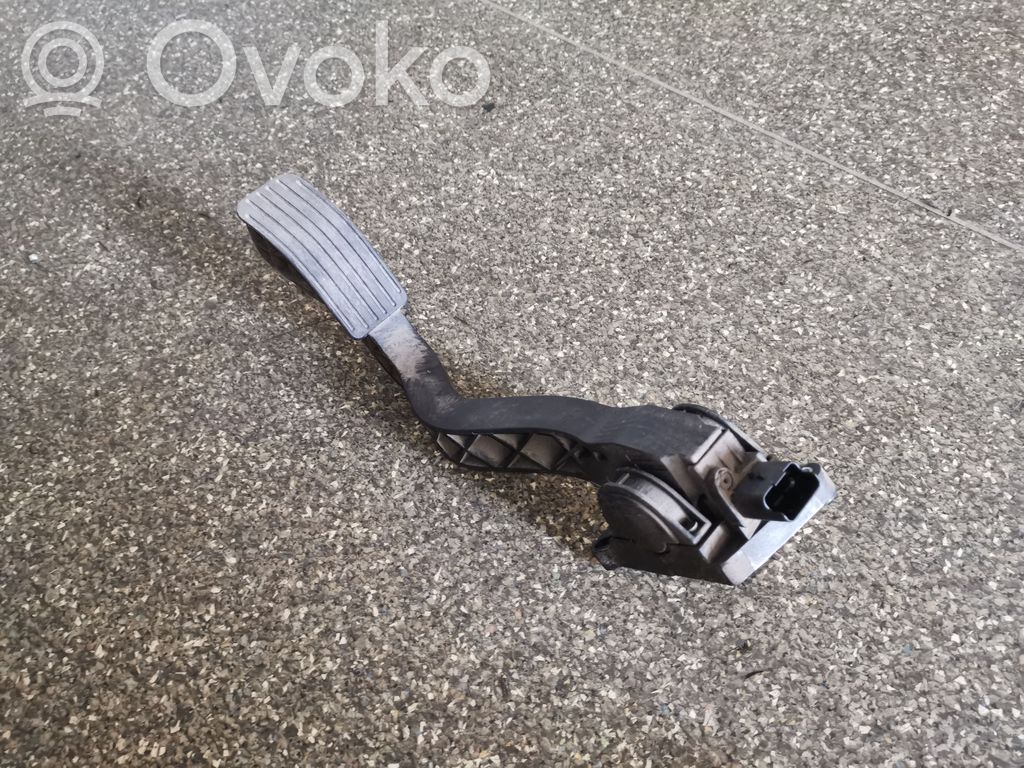 Citroen C3 Pedał gazu / przyspieszenia 