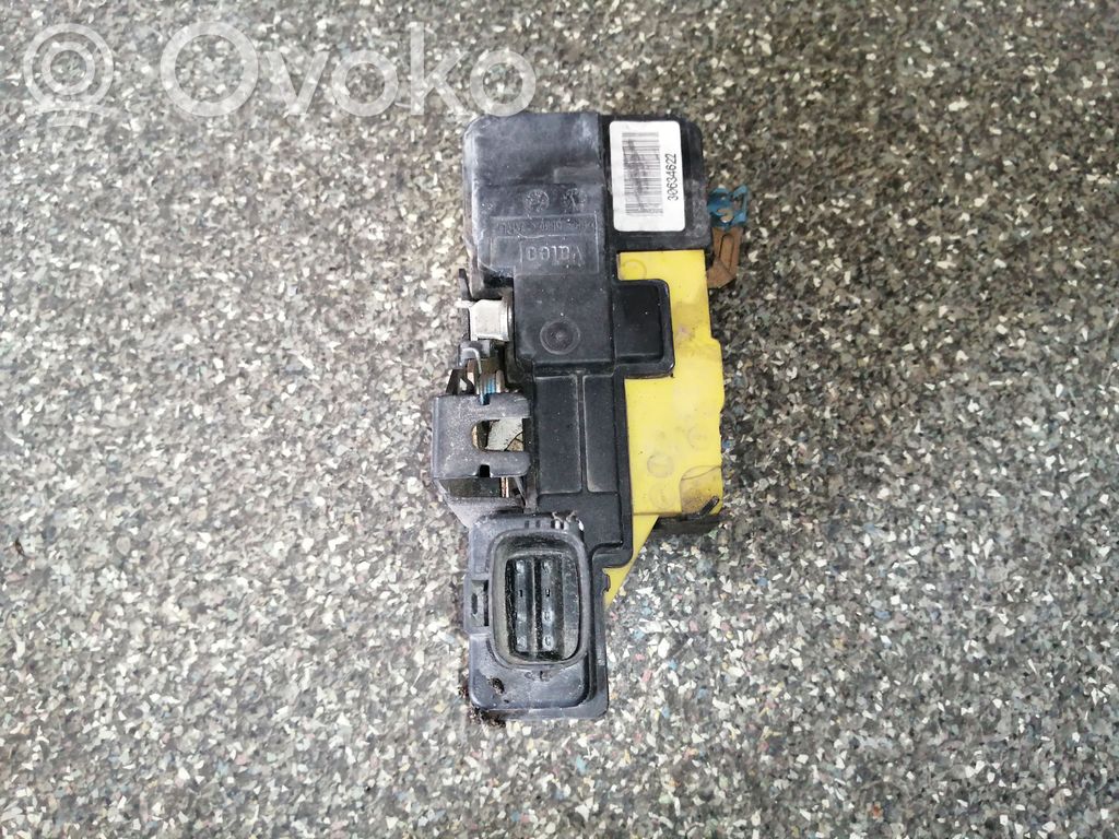 Volvo XC90 Rear door lock 