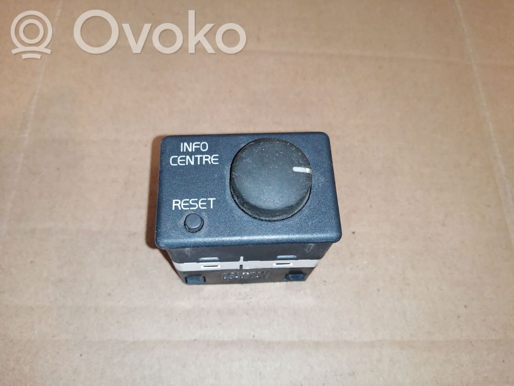 Volvo S40, V40 Multifunctional control switch/knob 