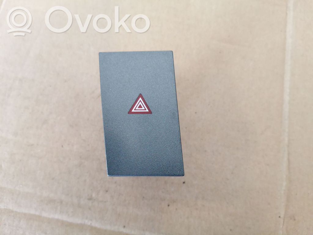 Opel Vectra C Hazard light switch 