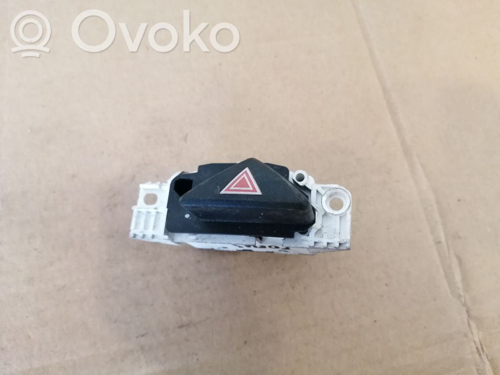 Ford Focus Hazard light switch 
