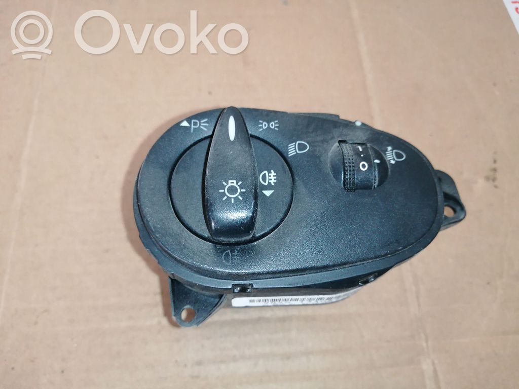 Ford Focus Light switch 