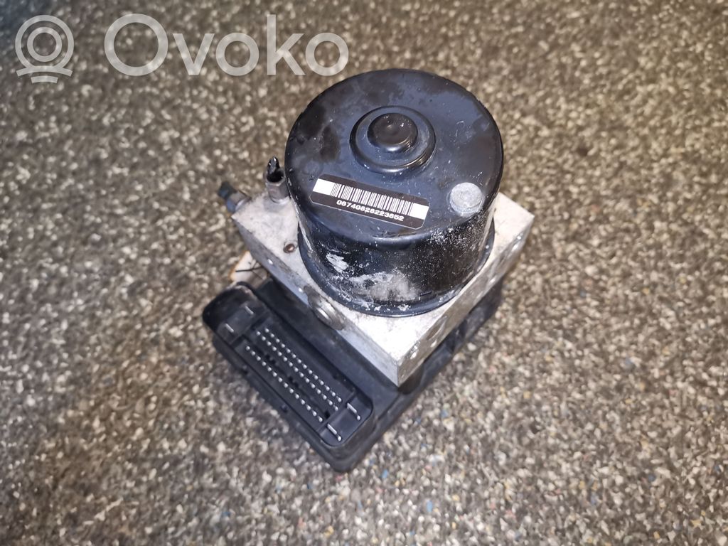 ABS Pump   5N612C405CA
