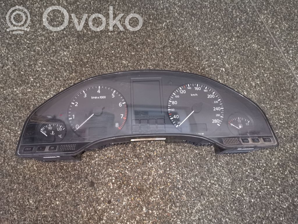 Audi A8 S8 D2 4D Speedometer (instrument cluster) 