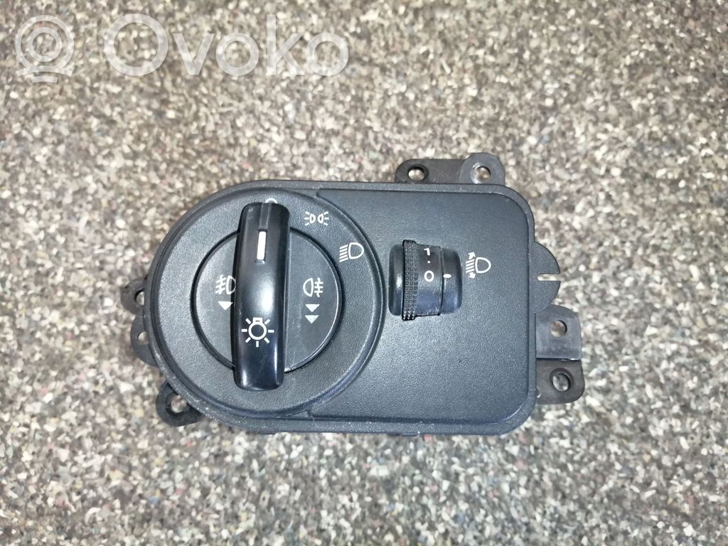 Ford Fusion Light switch 