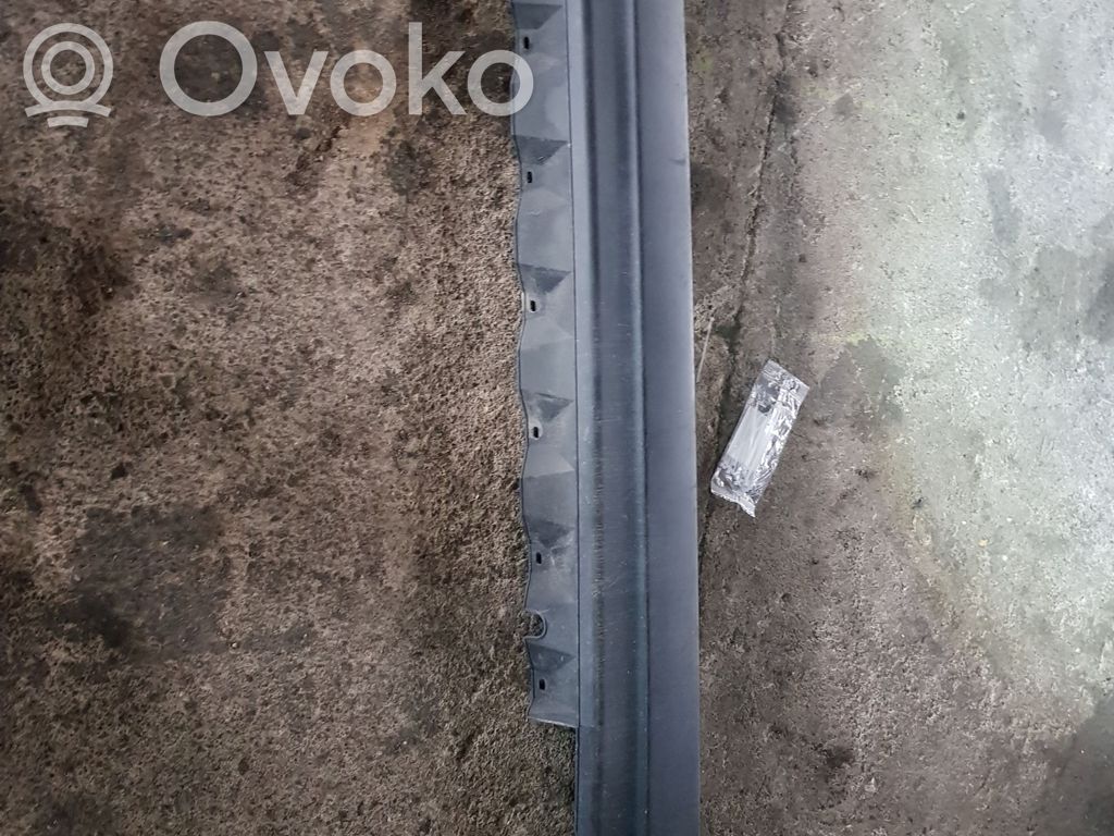 BMW X3 E83 Sill 