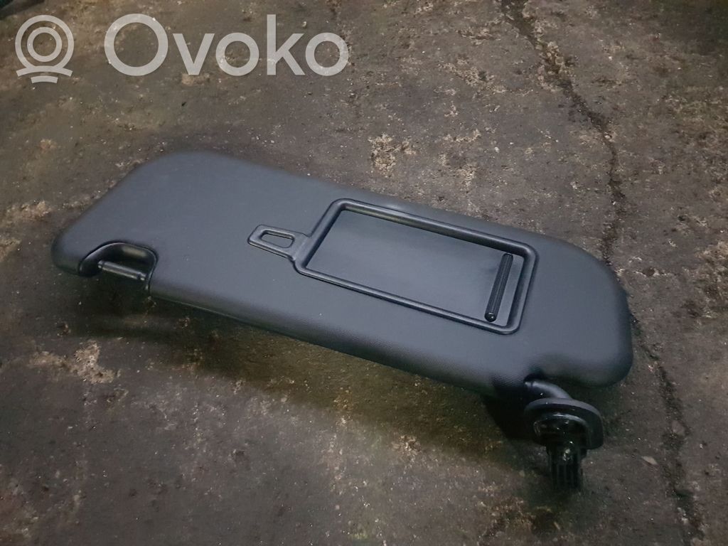 Hyundai i30 Häikäisysuoja 