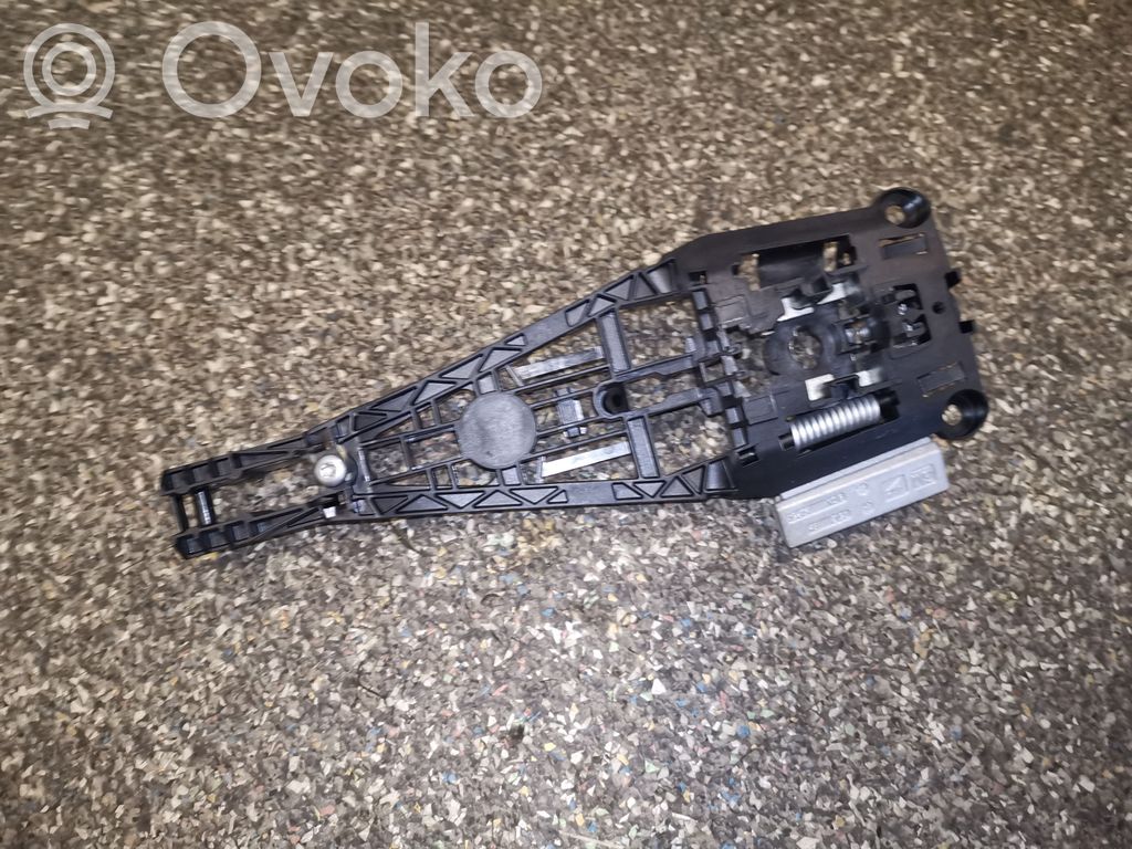 Buick Encore I Manecilla/asa externa de la puerta trasera 